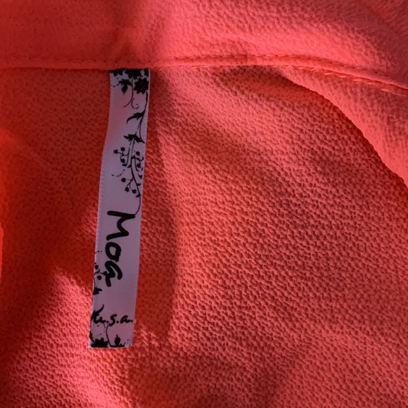 Moa ladies bright top LIKE NEW - Picture 7 of 8